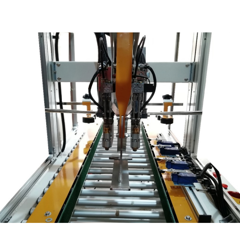 PNR-CS02-SD-6550-HG-自动折盖封箱机（热熔胶型）